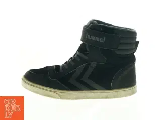 Høje sneakers fra Hummel (str. Niogtredve)