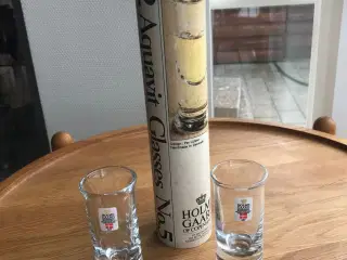 2 Brændevinsglas No. 5  -  Holmegaard