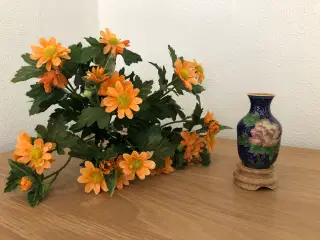 Cloisonne vase