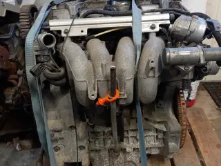 Volvo V40 2.0T motor