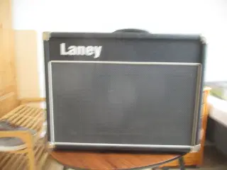 Laney VC30-210