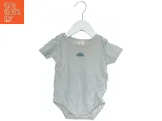 Lyseblå bodystocking med kort ærme fra Coop (str. 74)