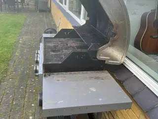 CharBroil grill sælges