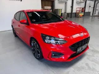 Ford Focus 1,0 EcoBoost mHEV ST-Line