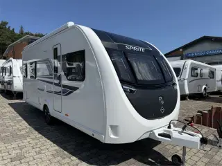 2023 - Sprite Mondial 490 SE   Næsten helt ny rejsevogn med enkelsenge fra Hinshøj Caravan A/S