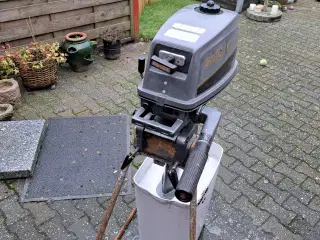 Påhængsmotor Suzuki  4 HK.