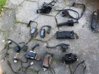 Kawa gpz500 dele 