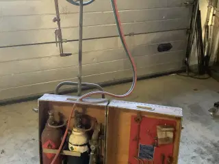 Skærebrænder  gas og iltsæt med 2  ejerflasker