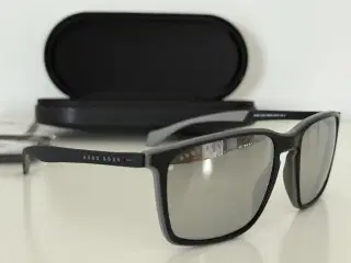Nye sort/grå Hugo Boss solbriller