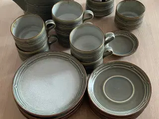 Keramik te stel