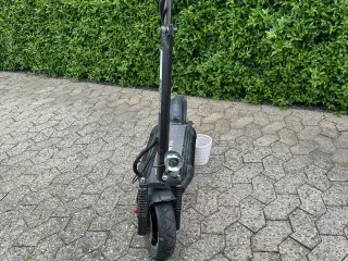 El løbehjul YOUPIN 45km/t
