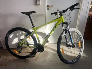 Mtb GT 170-185cm 29”næsten som ny