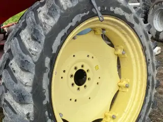 Firestone 13.6 R38