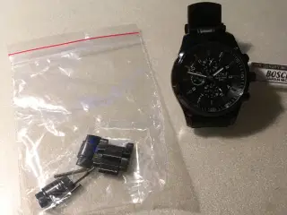 Nyt elegant og smart ur i sort let stål