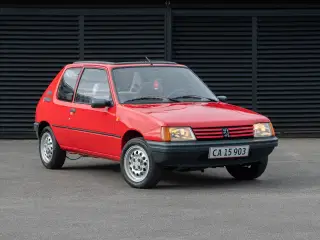 Peugeot 205 1,4 XR 1989