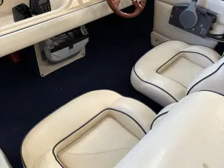 Rigtig fin speedbåd med næsten ny trailer