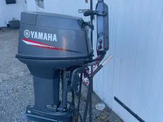 Yamaha 40hk påhængsmotor 