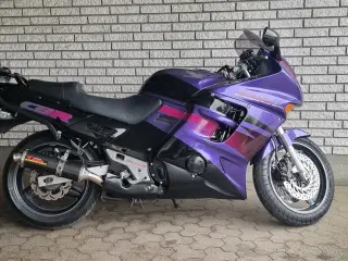 Honda CBR 1000F