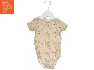 Kortærmet body med Bambi-motiv (str. 80)