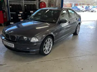 BMW E46 328i