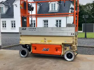 JLG 1930 SAXE LIFT