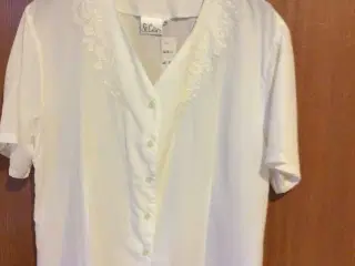 Hvid skjorte