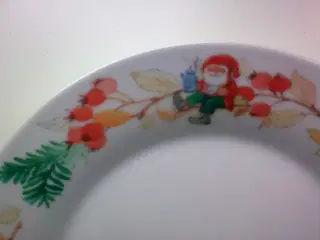 Mads Stage JUL Natur Nissen hvid tallerken x 4