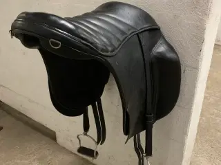 Bomløs sadel, Diddi special