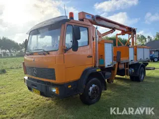 Lastbil Mercedes-Benz 1114