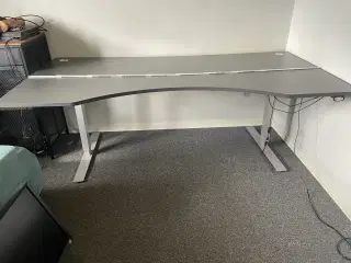 Skrivebord hæve/sænk