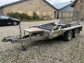 Ifor Williams Maskintrailer