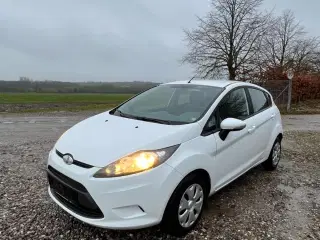 Ford Fiesta 1,25 82 Ambiente