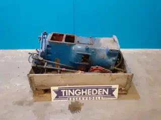 Ford 8210 II Gearkasse