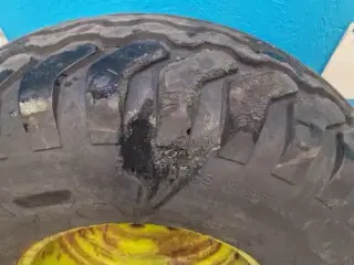 15.3"   300/80-15.3