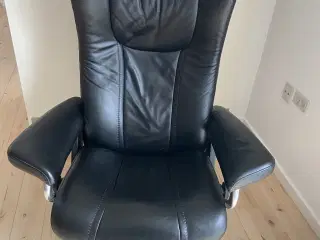 Stressless læderstol næsten som ny