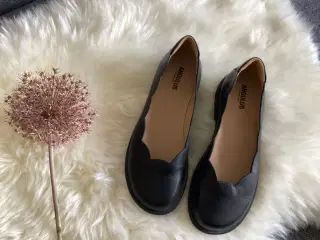 ANGULUS klassisk ballerina sort str 41