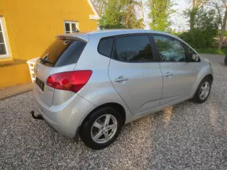 Kia Venga 1.4 i 90 Hk År 2010. Nysynet 