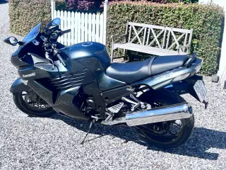 Kawasaki zzr 1400