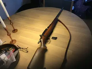 Husqvarna salonriffel cal. 22lr.