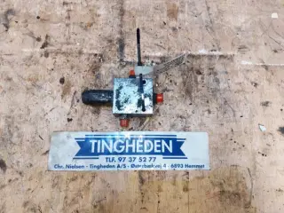 JCB 4CX Ventilblok 7151500