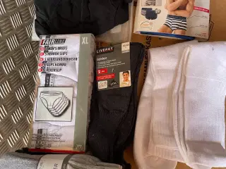 Pakke nr. 15 boxer shorts, tanga & strømper