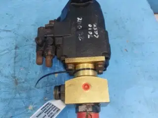 Case 7010 Hydorstat Pumpe 84273626