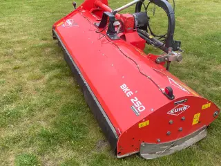 Kuhn bke 250 slagleklipper