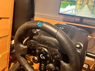 Logitech g923