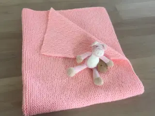 Hånd strikket baby tæppe
