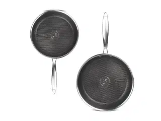 Pandesæt 26 og 30 cm.