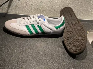 Adidas samba sko str 44 2/3