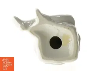 Porcelænsfigur af lille pige med dukke (str. 11 cm)