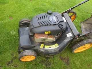 1 stk Partner Model P53-875 DW med opsamler