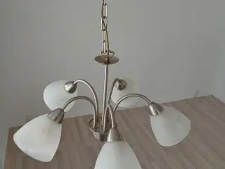 Moderne lysekrone / lampe